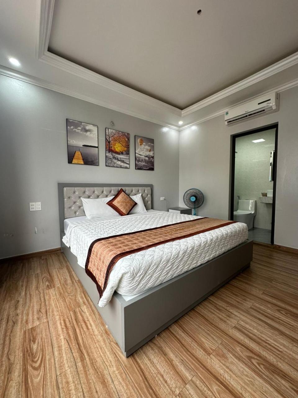 Viet Hoang Hotel Ha Long Exteriör bild